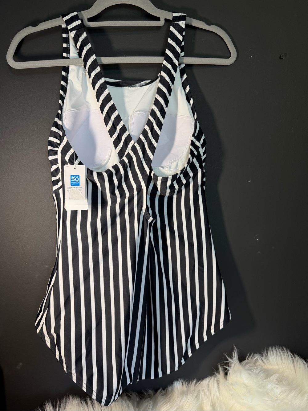 Land End One Piece Bathing Suit. NWT - Picture 7 of 10